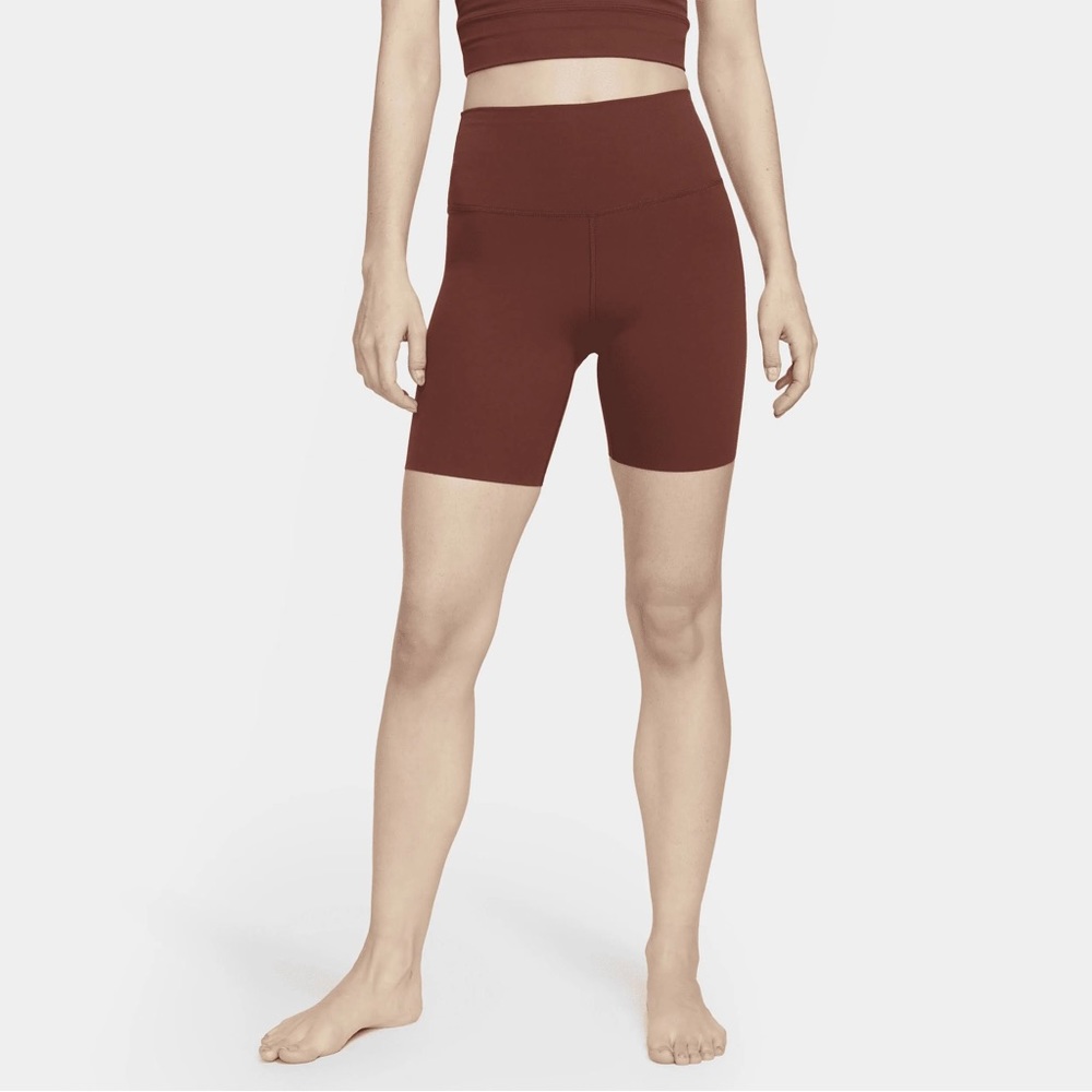 Nike Yoga Luxe
Women's High-Waisted Shorts